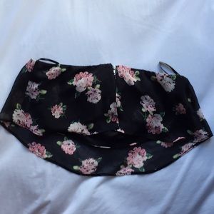 Size S FOREVER 21 Black Floral Tube Top